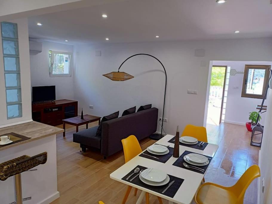 Villa Falconera Apartaments, Gandia A Las Faldas De La Montana Екстериор снимка