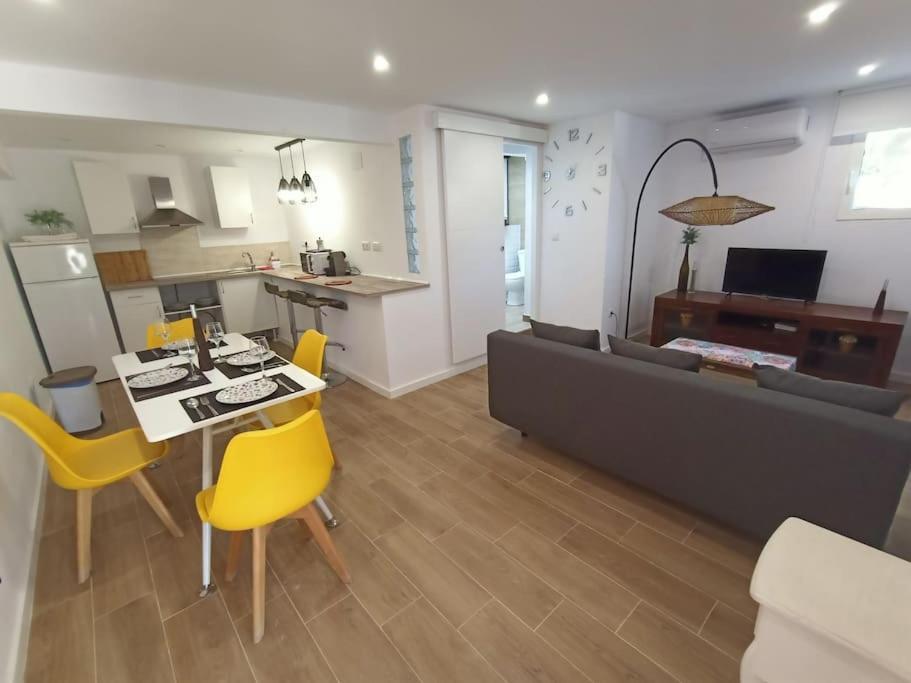 Villa Falconera Apartaments, Gandia A Las Faldas De La Montana Екстериор снимка