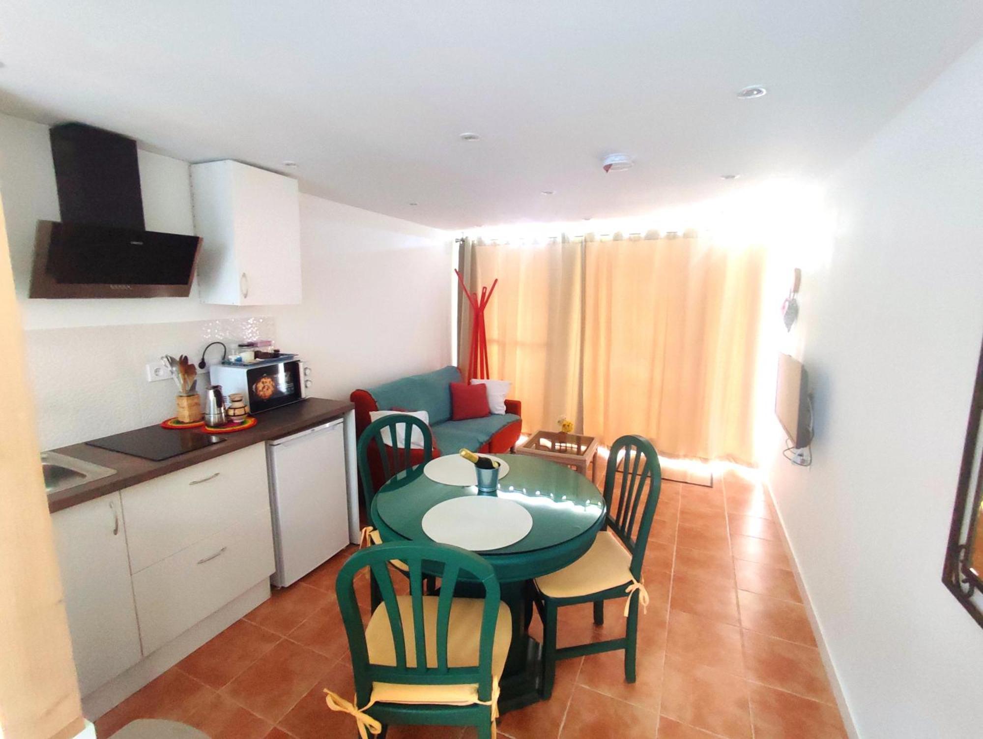 Villa Falconera Apartaments, Gandia A Las Faldas De La Montana Стая снимка