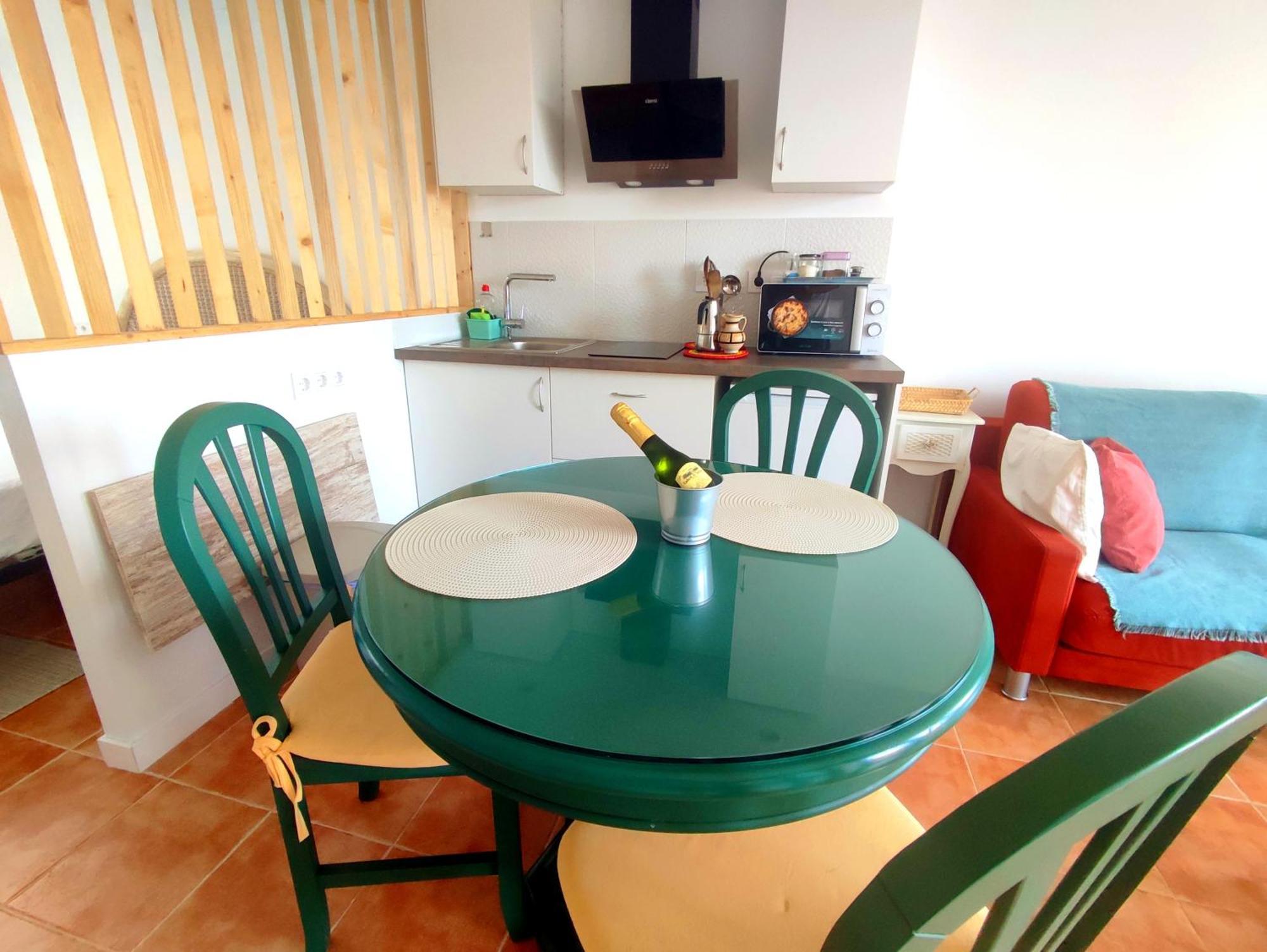 Villa Falconera Apartaments, Gandia A Las Faldas De La Montana Стая снимка